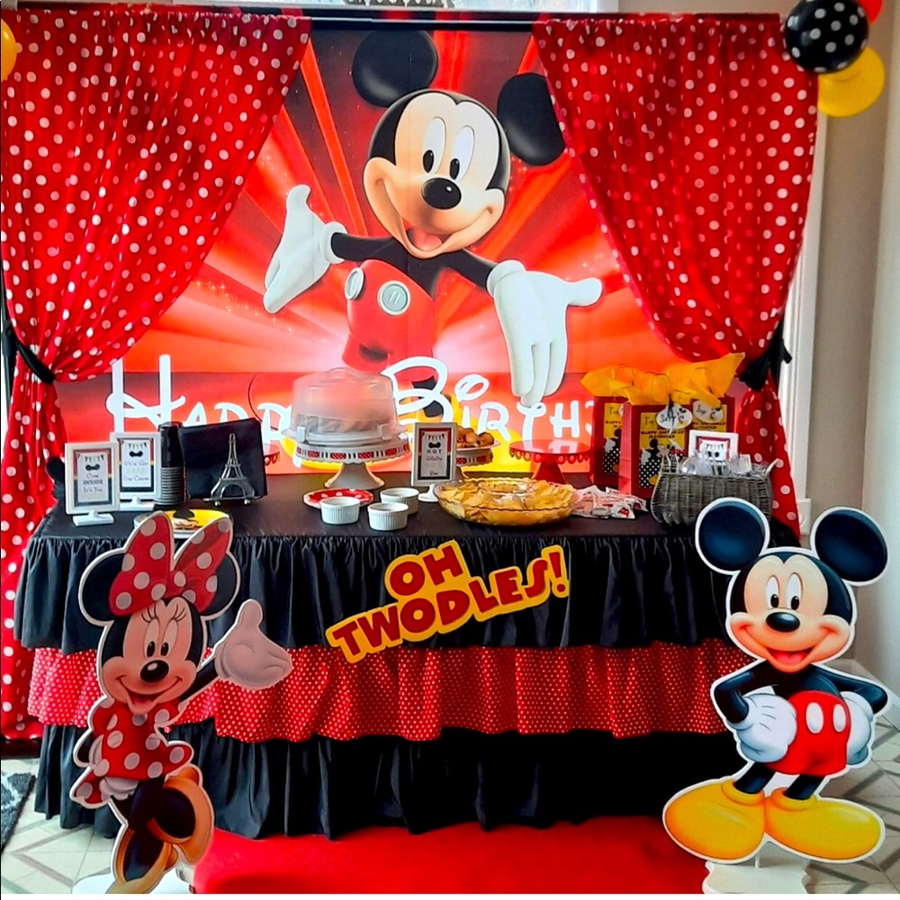 Party Setup Mickey Mouse Oh Twoodles